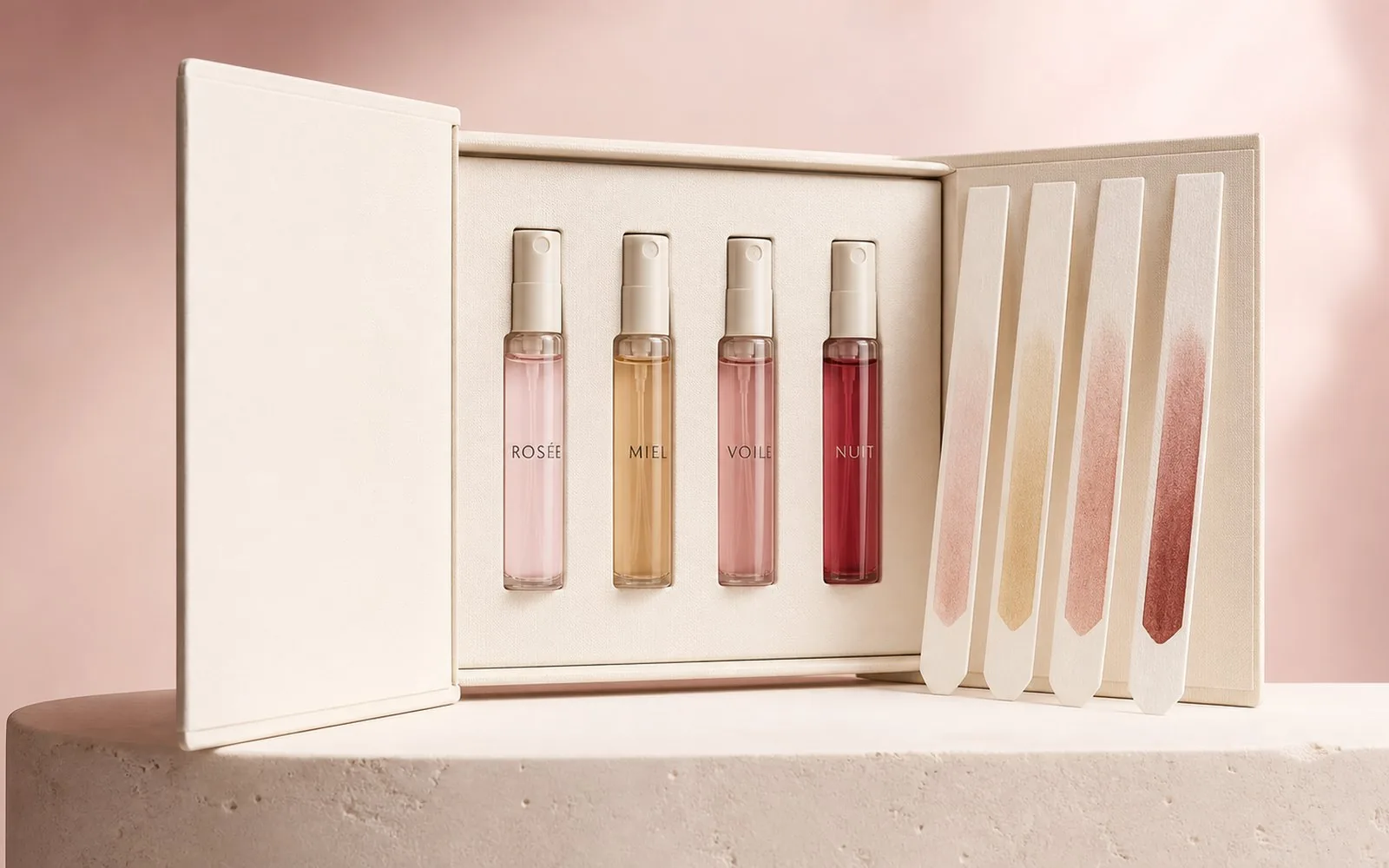 ROSÉE、MIEL、VOILE、NUITの2mLサンプルセット